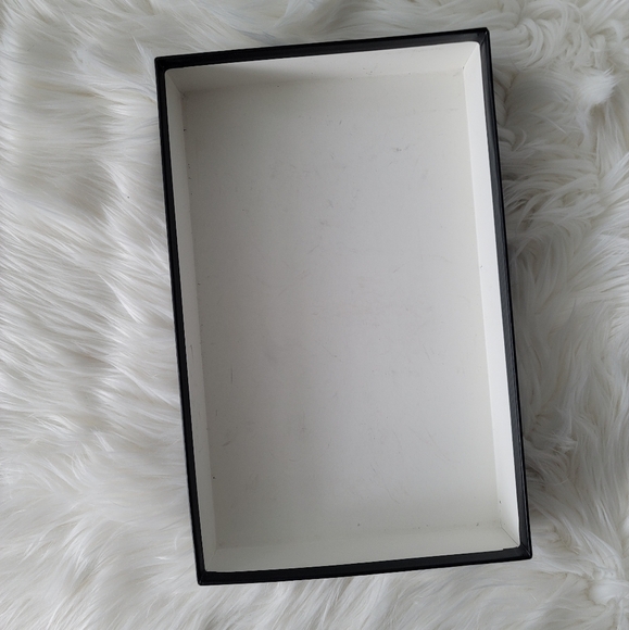Authentic GUCCI Empty Shoe Box - Picture 6 of 6